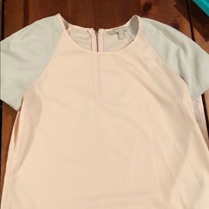Banana Republic Short Sleeve Shirt